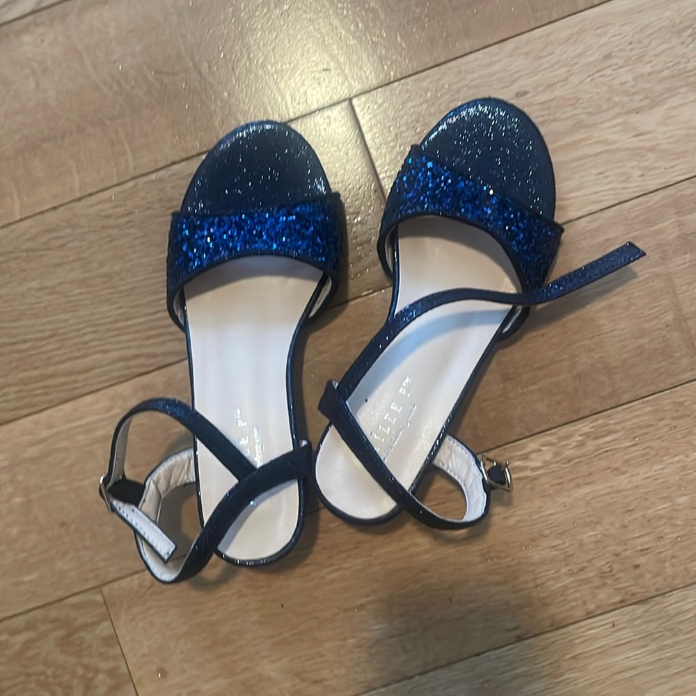 Kailee P blue heels